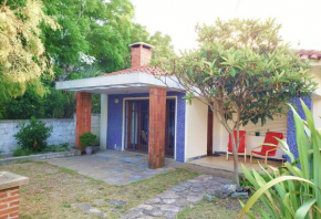 Casa céntrica, amplia y fresca, a metros del mar
